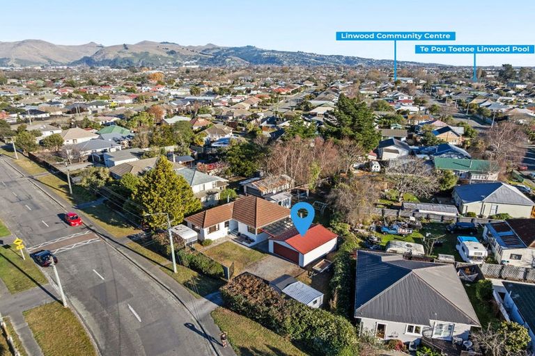 Photo of property in 57 Mcgregors Road, Bromley, Christchurch, 8062