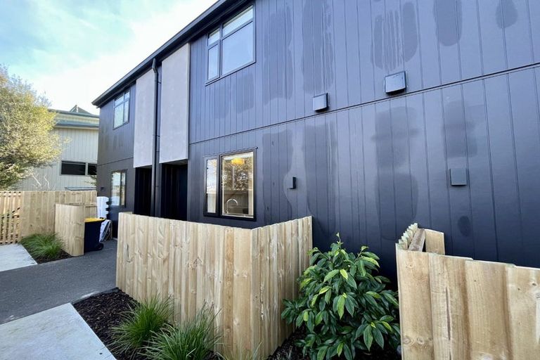 Photo of property in 7/107 Smith Street, Woolston, 8062