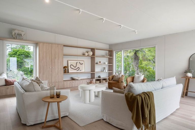 Photo of property in 6 Inspired Way, Pauanui, 3579