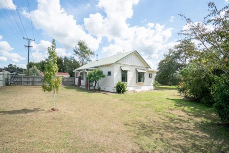 Photo of property in 2 Works Road, Longburn, Palmerston North, 4412