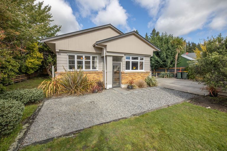 Photo of property in 12 Homebush Road, Glentunnel, Coalgate, 7673