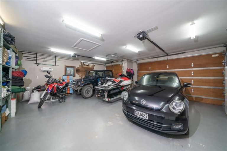 Photo of property in 6 Carmana Gardens, Rangiora, 7400