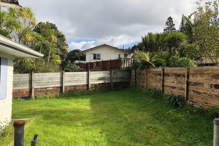 Photo of property in 51 Saddleback Rise, Murrays Bay, Auckland, 0630