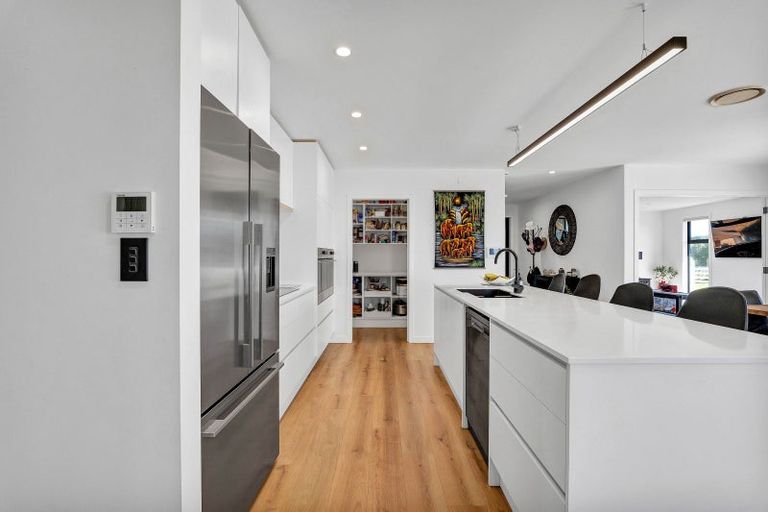 Photo of property in 123 Princess Street, Waitara, 4383