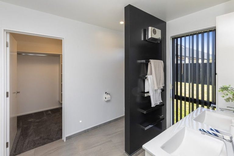 Photo of property in 3 Gerard Place, Rangiora, 7400