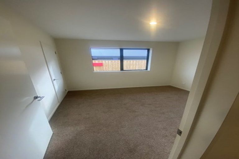 Photo of property in 6c Wykes Place, Amberley, 7410