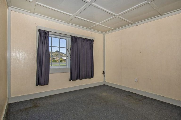 Photo of property in 39 Valley Road, Hikurangi, 0114