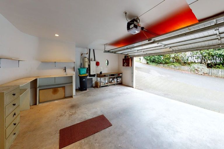 Photo of property in 65 Nevay Road, Miramar, Wellington, 6022