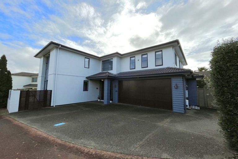 Photo of property in 50 Amberwood Drive, Northpark, Auckland, 2013