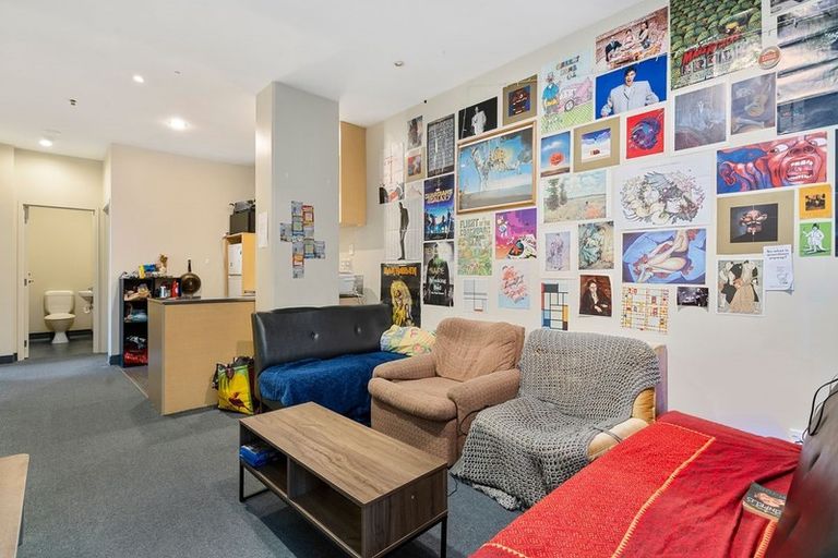 Photo of property in Hanson House, 1a/27 Hanson Street, Mount Cook, Wellington, 6021