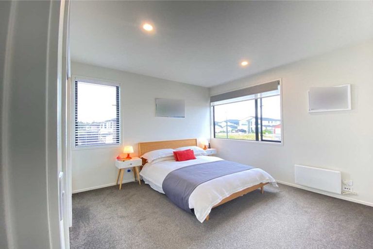 Photo of property in 1 Te Aute Road, Karaka, Papakura, 2113