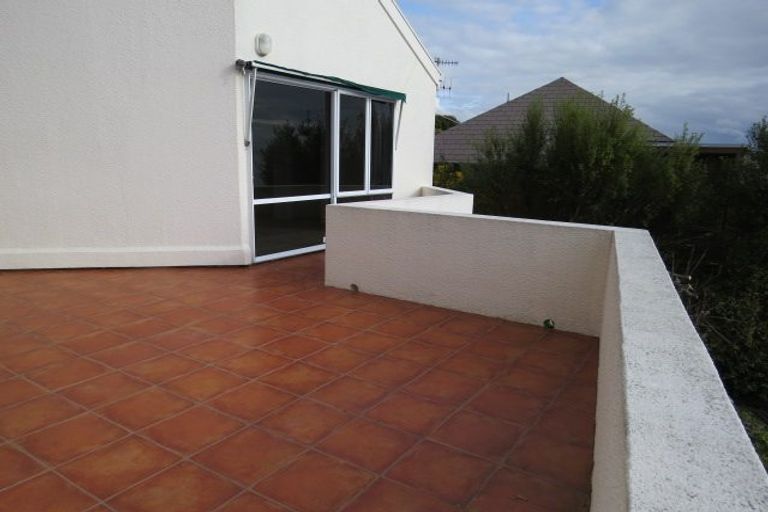 Photo of property in 47 The Cliffs, Britannia Heights, Nelson, 7010