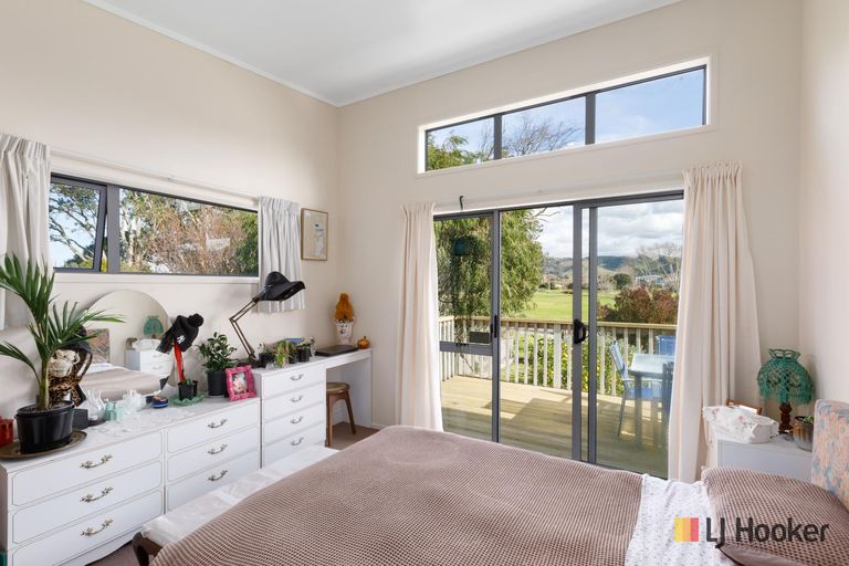Photo of property in 32a Hillview Road, Waihi Beach, 3611