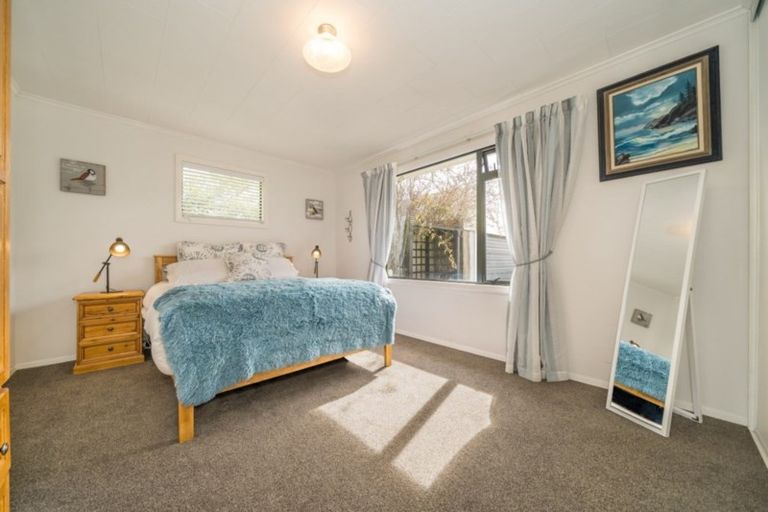 Photo of property in 31 Kashmir Avenue, Clouston Park, Upper Hutt, 5018