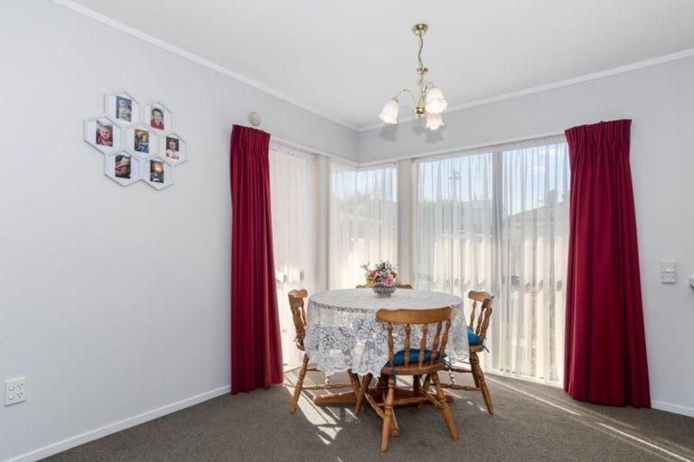 Photo of property in 2/200 Fourteenth Avenue, Tauranga South, Tauranga, 3112