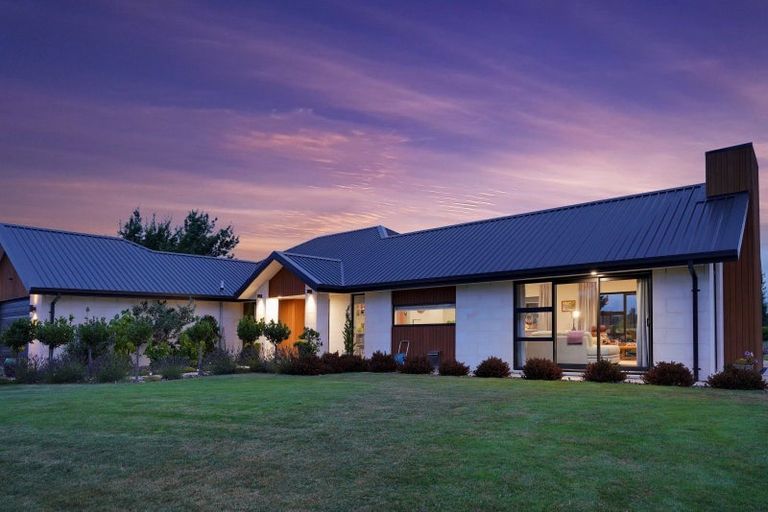 Photo of property in 11 Mara-kai Place, Pegasus, 7612