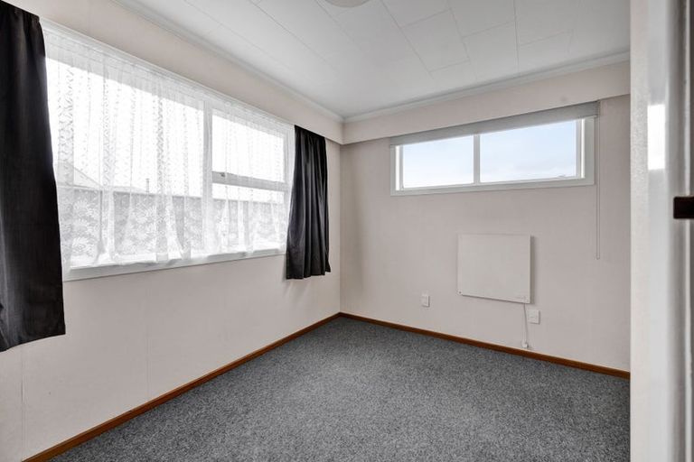 Photo of property in 69 Dixon Avenue, Hawera, 4610