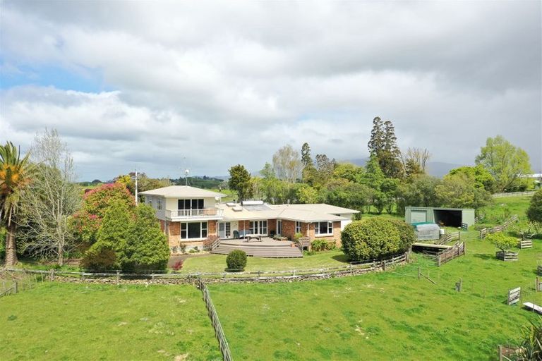 Photo of property in 1385 Te Pahu Road, Karamu, Hamilton, 3285