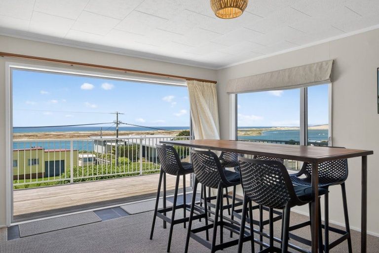 Photo of property in 11 Wintle Street, Mangawhai Heads, Mangawhai, 0505