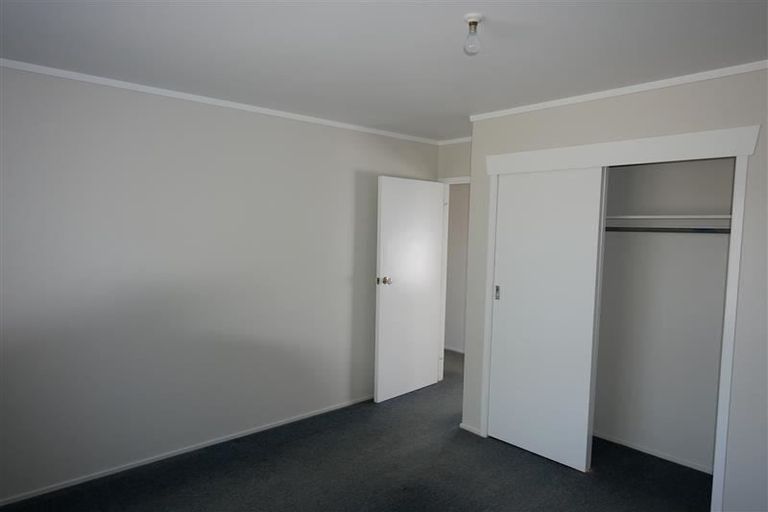 Photo of property in 1/10 Gloaming Place, Conifer Grove, Takanini, 2112