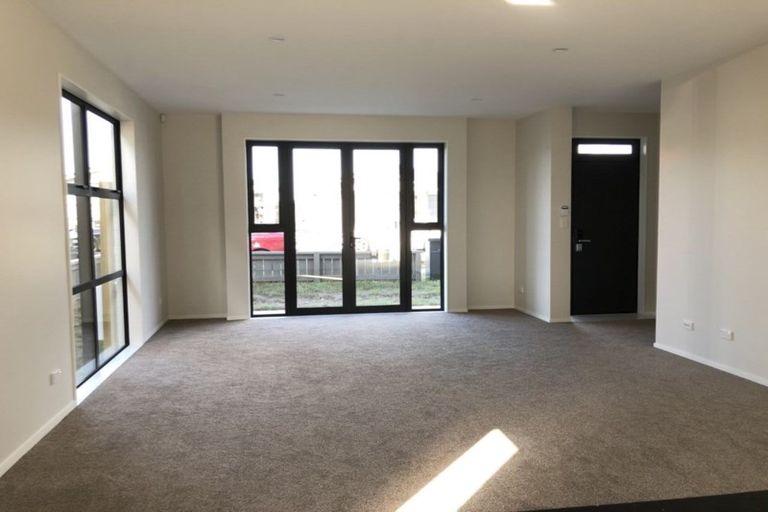 Photo of property in 14b Hollowout Street, Takanini, 2112