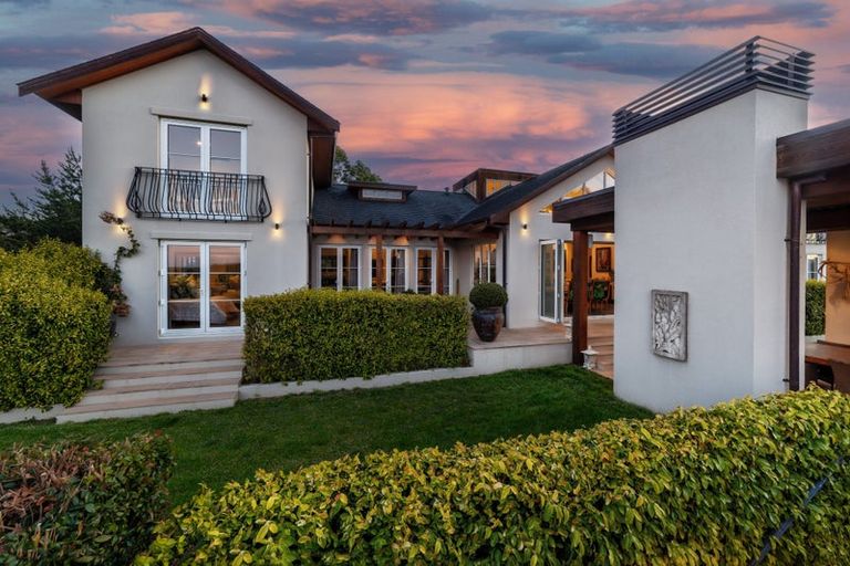 Photo of property in 52c Warman Road, Okura, Albany, 0792