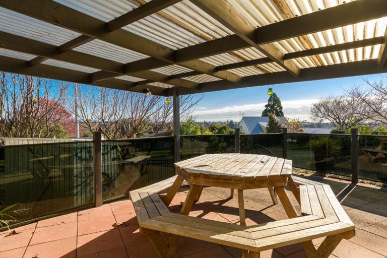 Photo of property in 21 Victory Street, Welcome Bay, Tauranga, 3112