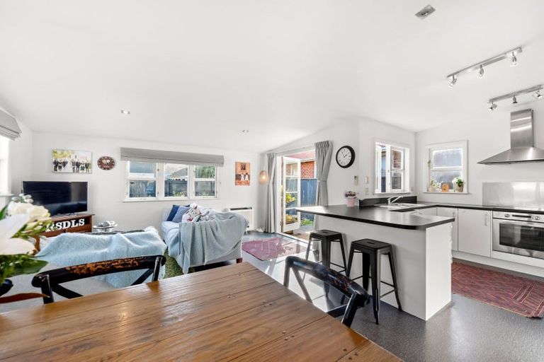 Photo of property in 13 Richmond Street, Petone, Lower Hutt, 5012