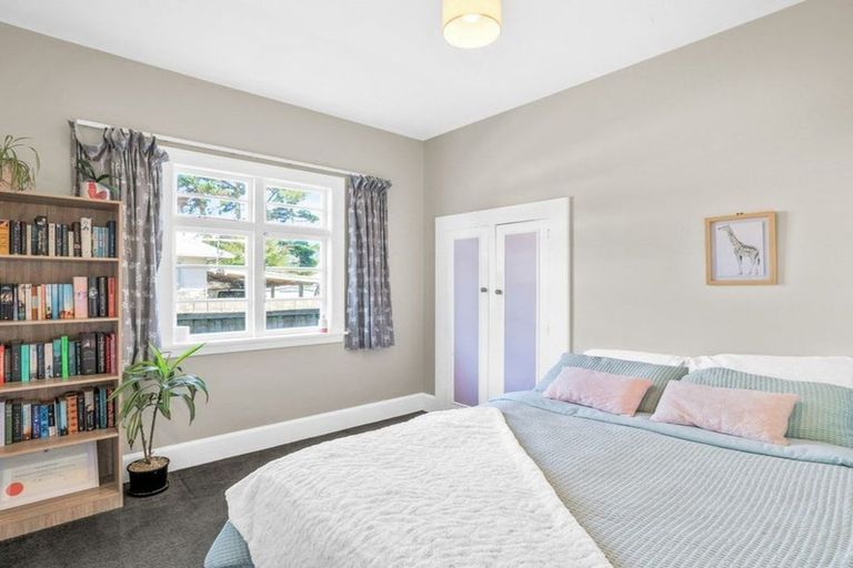 Photo of property in 27 Hillier Place, Spreydon, Christchurch, 8024