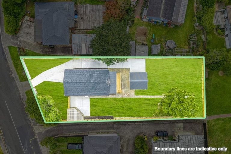 Photo of property in 11 Juniper Road, Sunnynook, Auckland, 0620