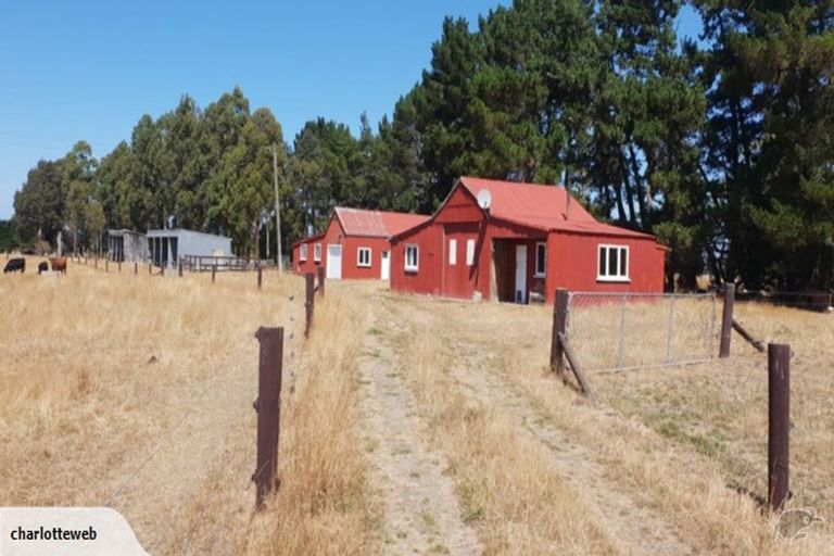 Photo of property in 139 Grays Road, Amberley, 7481