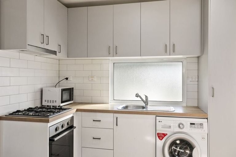 Photo of property in 76 Riddell Road, Kerikeri, 0230