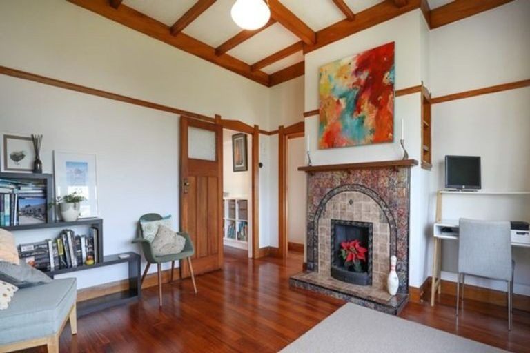 Photo of property in 6 Powell Street, Avondale, Auckland, 1026