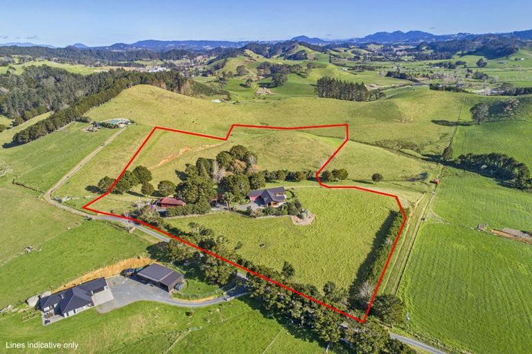 Photo of property in 18 Pataua Road North, Whareora, Whangarei, 0175