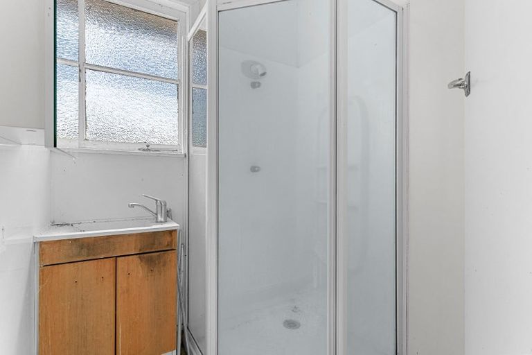 Photo of property in 16 Ruawai Wharf Road, Ruawai, 0530