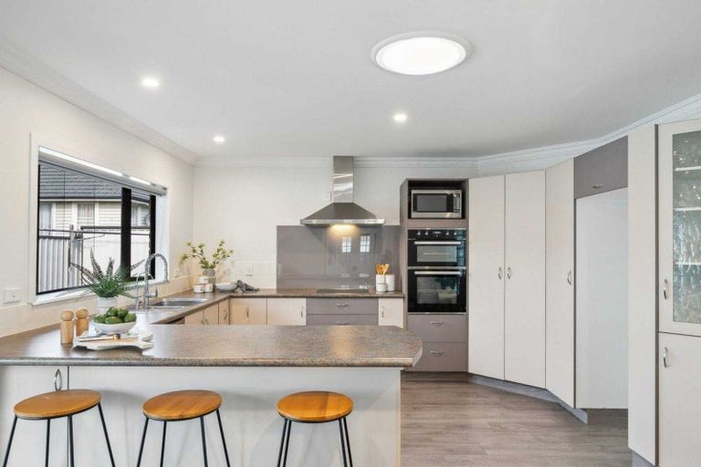 Photo of property in 150b Winchester Street, Levin, 5510