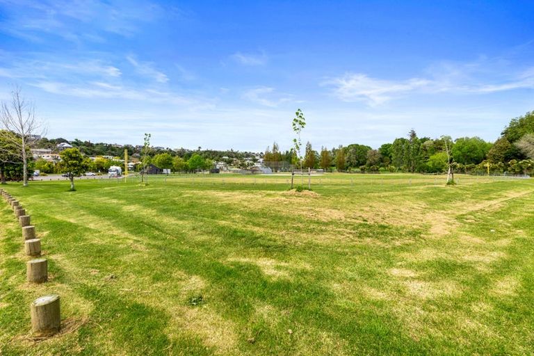 Photo of property in 402a Ngatai Road, Bellevue, Tauranga, 3110