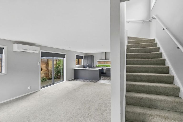 Photo of property in 83d Seddon Street, Naenae, Lower Hutt, 5011