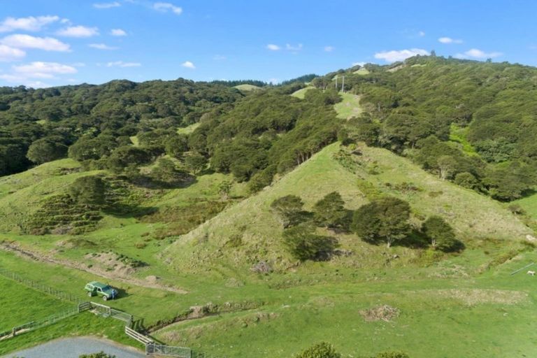 Photo of property in 327 Taneatua Road, Taneatua, Whakatane, 3191