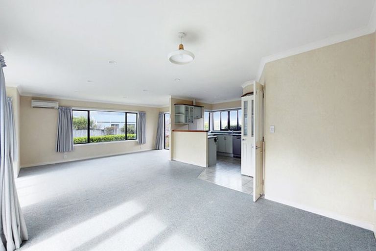 Photo of property in 30 Hillcrest Street, Tirau, 3410