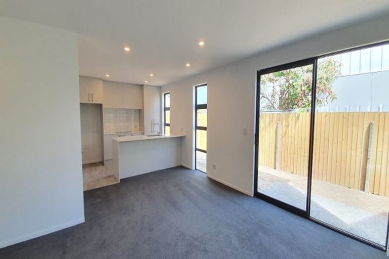 Photo of property in 2/70 Grants Road, Papanui, Christchurch, 8053