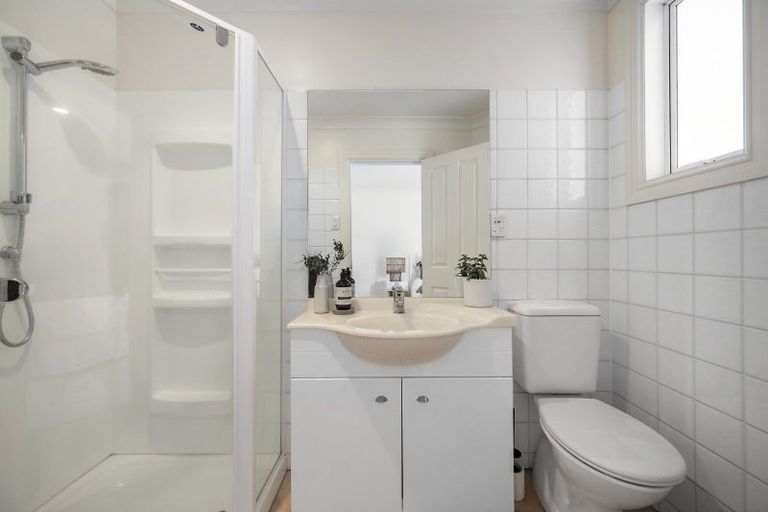 Photo of property in 20 Hill Street, Thorndon, Wellington, 6011