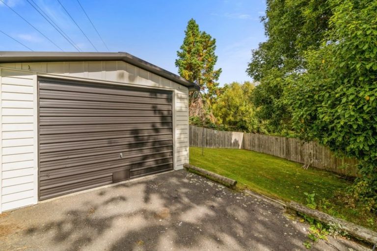 Photo of property in 28a Clyde Street, Utuhina, Rotorua, 3015