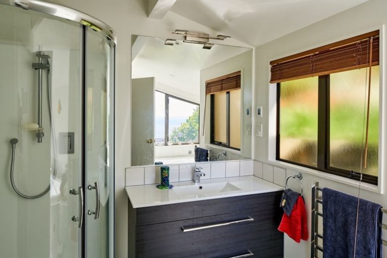 Photo of property in 118a Motuhara Road, Plimmerton, Porirua, 5026