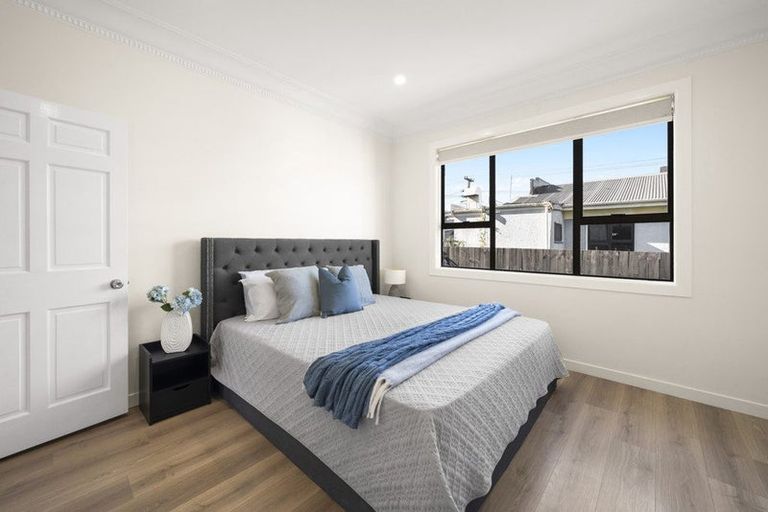 Photo of property in 35 Freyberg Avenue, Papatoetoe, Auckland, 2104