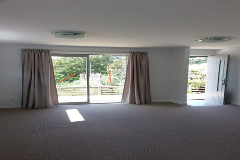 Photo of property in 34a Allington Road, Karori, Wellington, 6012