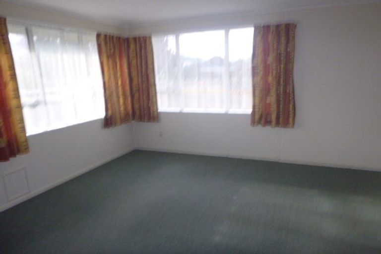 Photo of property in 2/14 William Booth Grove, Trentham, Upper Hutt, 5018