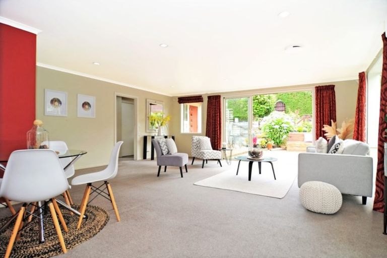 Photo of property in 11 Glenross Street, Glenross, Dunedin, 9011