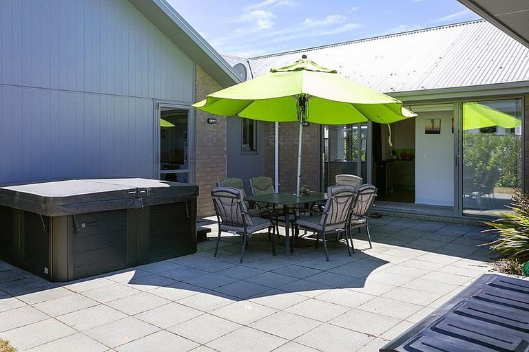 Photo of property in 11 Royal Coachman Drive, Nukuhau, Taupo, 3330