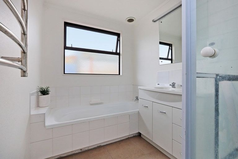 Photo of property in 176a Kennedy Road, Marewa, Napier, 4110